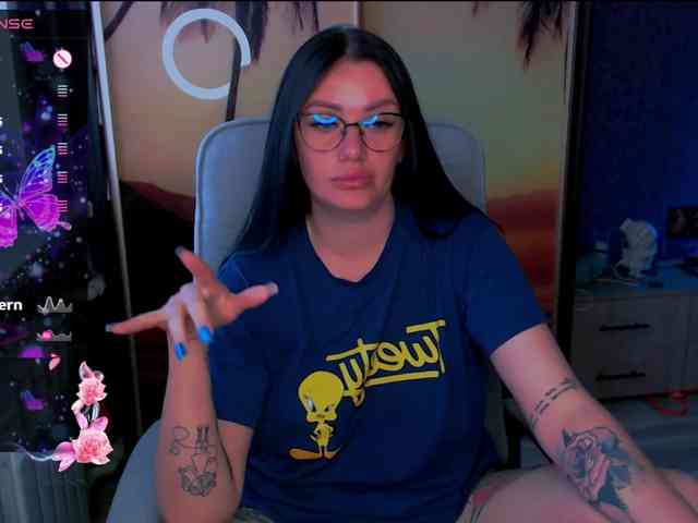 goldenwitchx webcam