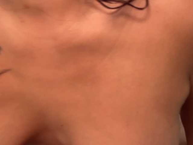 BonniexClyde live cam on BongaCams