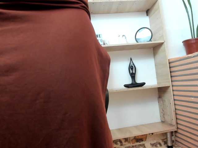 amy-lennox live cam on BongaCams