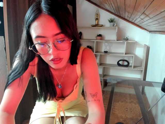 amy-lennox webcam