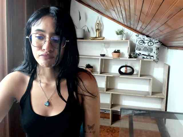 amy-lennox webcam