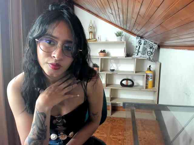 amy-lennox webcam