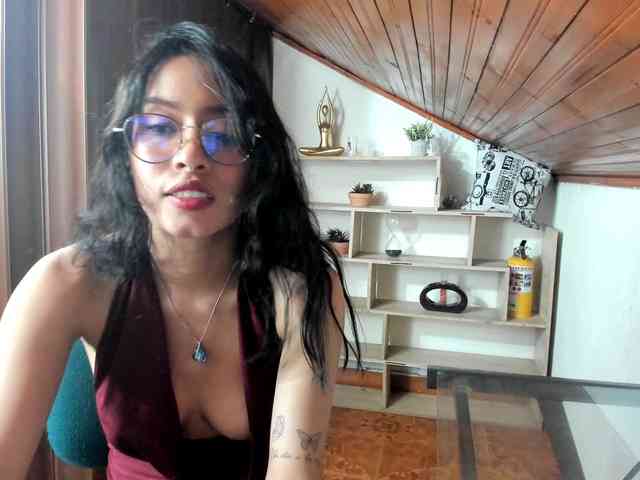 amy-lennox webcam