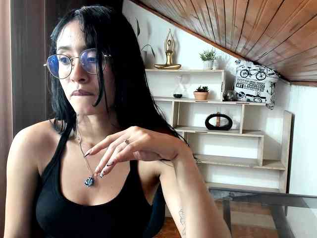 amy-lennox webcam
