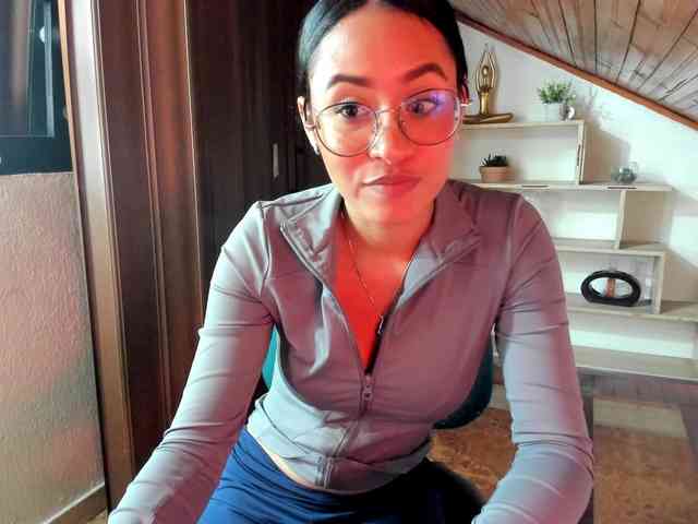 amy-lennox webcam