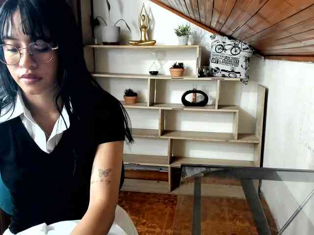 amy-lennox webcam