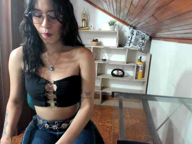 amy-lennox webcam