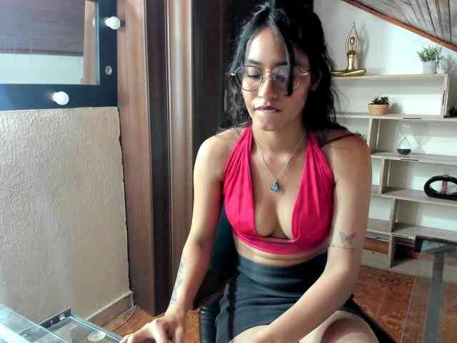 amy-lennox webcam