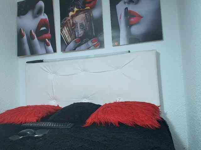 amy-lennox webcam