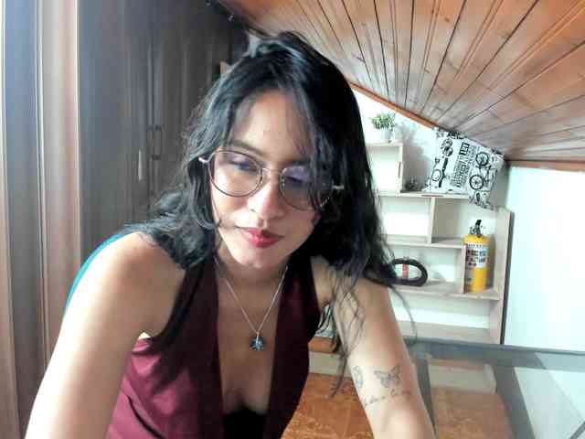 amy-lennox webcam