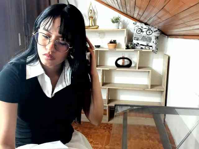 amy-lennox webcam