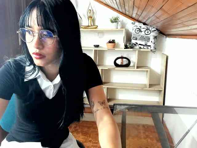 amy-lennox webcam