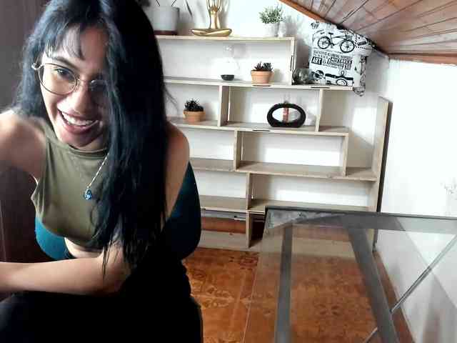 amy-lennox webcam