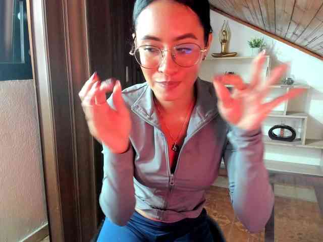 amy-lennox webcam