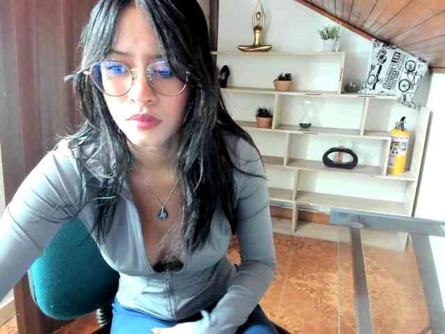 amy-lennox webcam