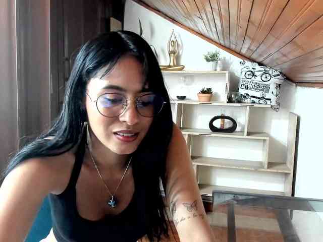 amy-lennox webcam