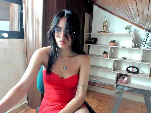 amy-lennox webcam