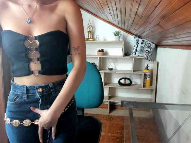 amy-lennox webcam