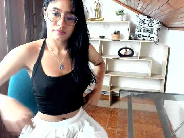 amy-lennox webcam