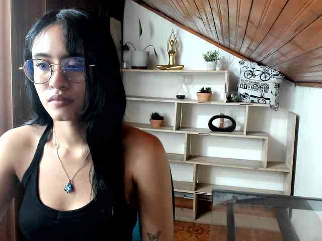 amy-lennox webcam