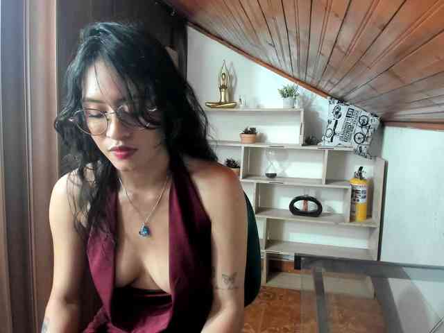 amy-lennox webcam