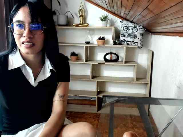amy-lennox webcam