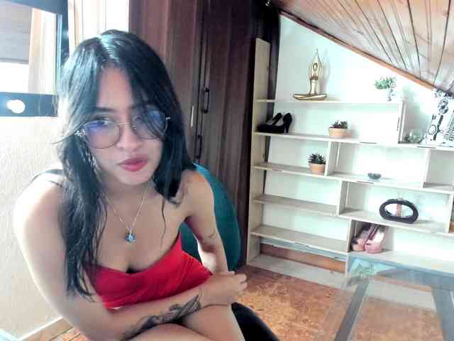 amy-lennox webcam