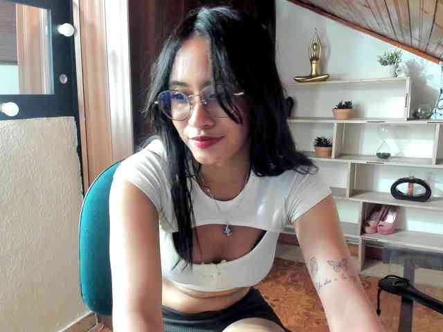 amy-lennox webcam