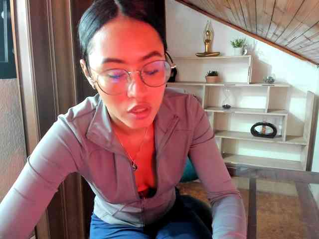 amy-lennox webcam