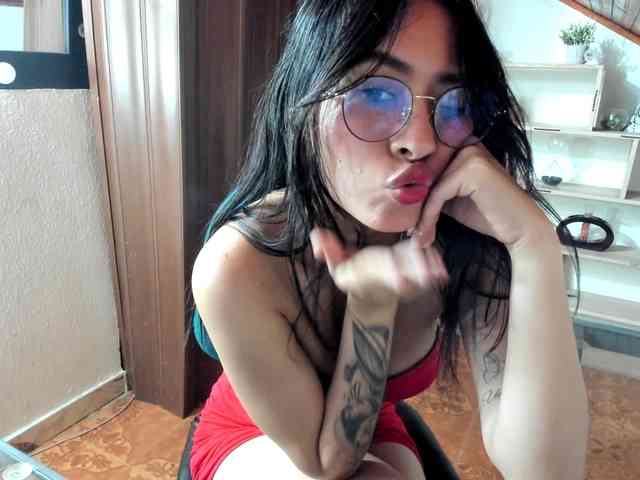 amy-lennox webcam