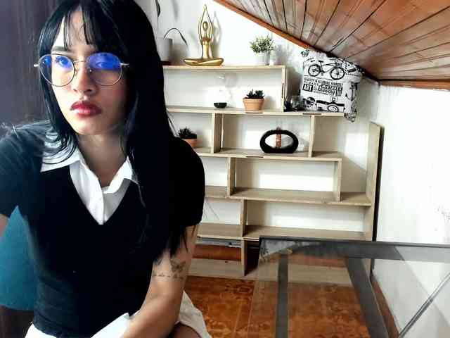 amy-lennox webcam