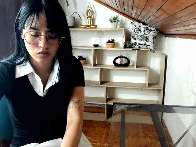 amy-lennox webcam
