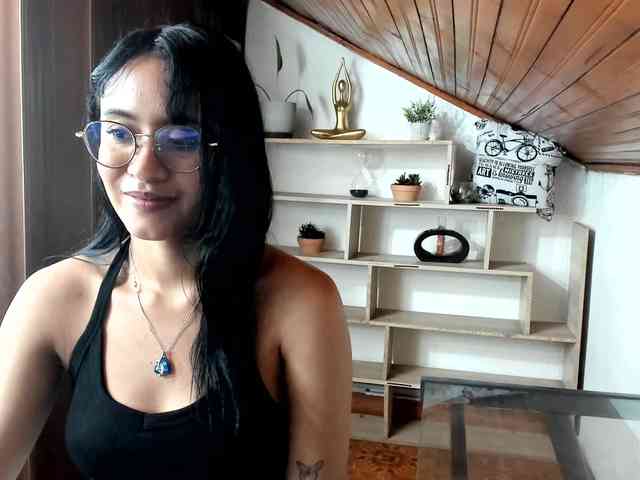 amy-lennox webcam