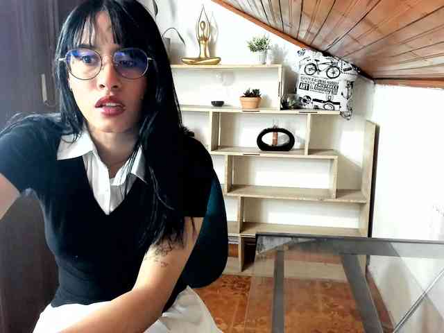 amy-lennox webcam