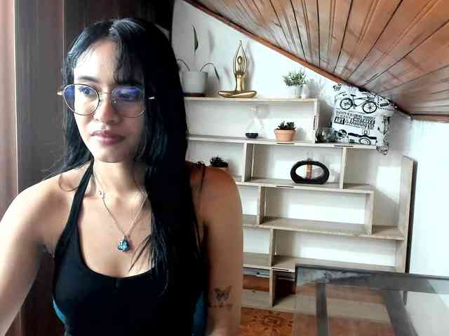 amy-lennox webcam