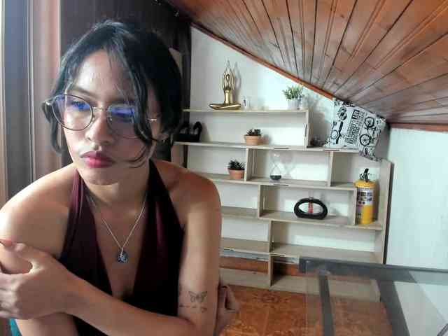 amy-lennox webcam