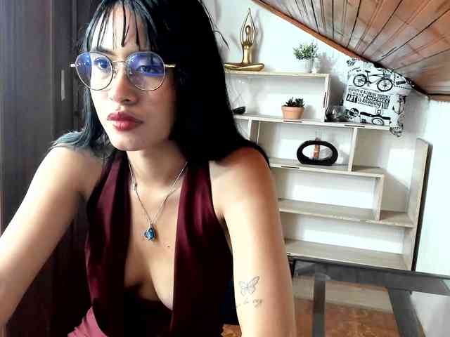 amy-lennox webcam