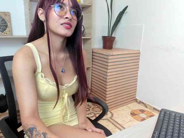 amy-lennox webcam
