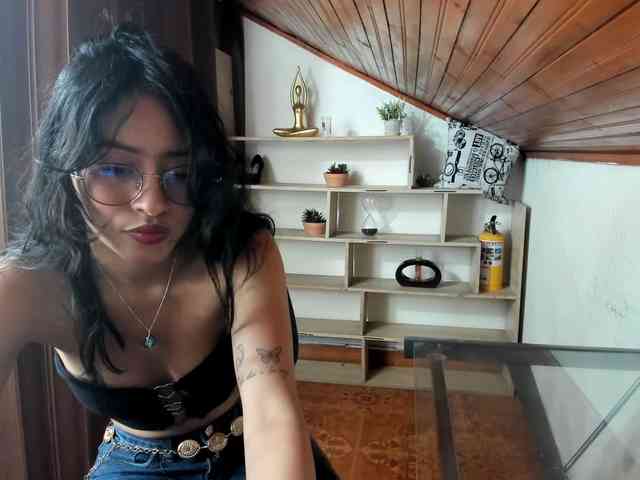 amy-lennox webcam