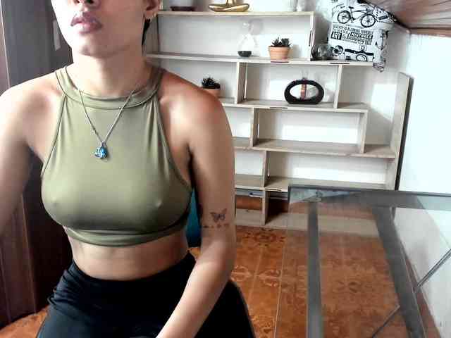 amy-lennox webcam