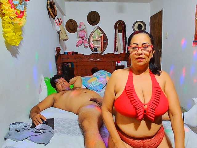 maturecouplesex1 live cam on BongaCams