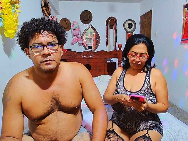 maturecouplesex1 live cam preview
