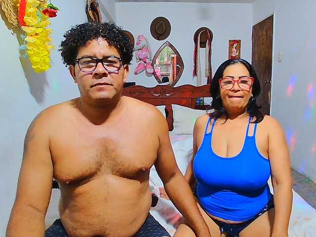 maturecouplesex1 live cam on BongaCams