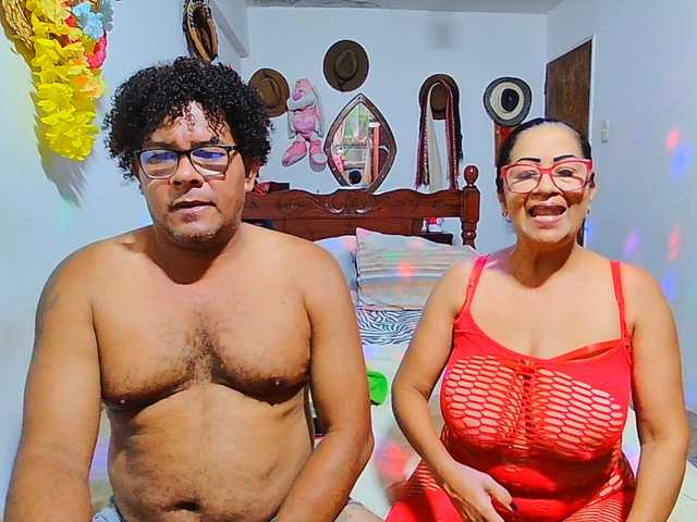 maturecouplesex1 live cam on BongaCams