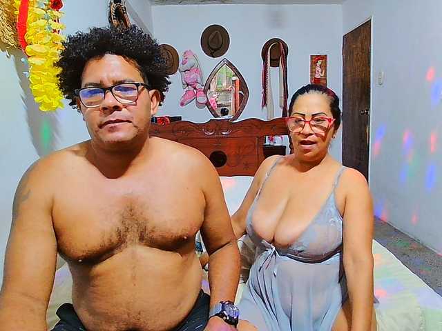 maturecouplesex1 live cam on BongaCams