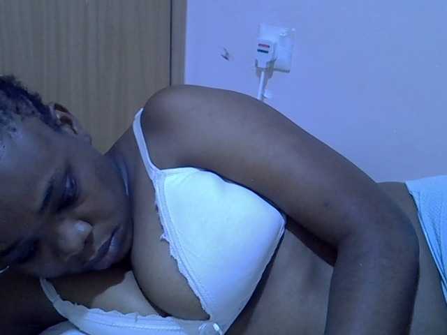 Ebonybootygirl