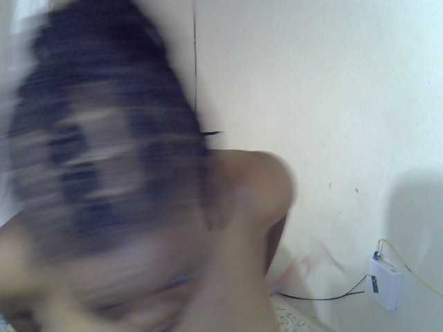 Ebonybootygirl live cam on BongaCams