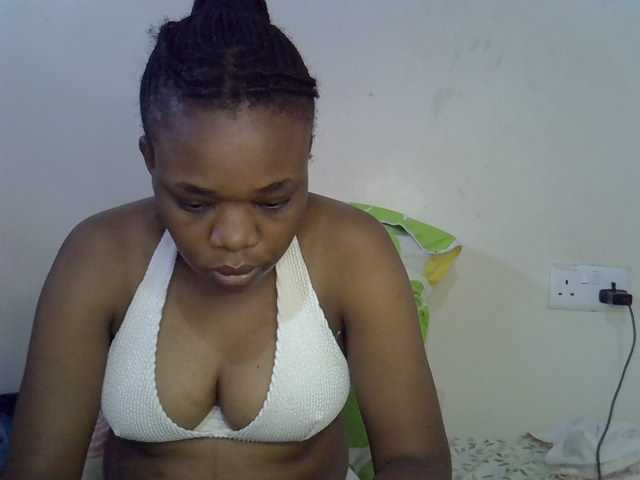 Ebonybootygirl live cam on BongaCams