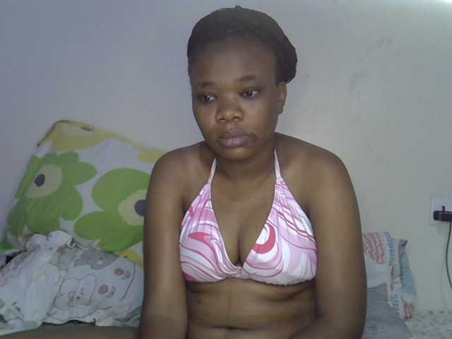 Ebonybootygirl live cam on BongaCams