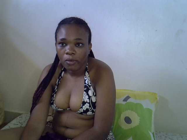 Ebonybootygirl live cam on BongaCams